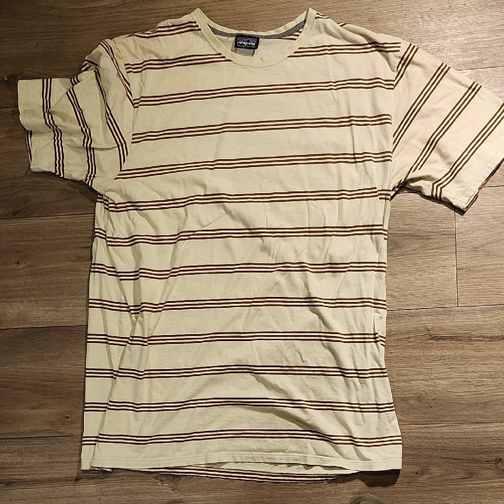 Mens Patagonia Cream and Brown Short Sleeve Tee - XXL